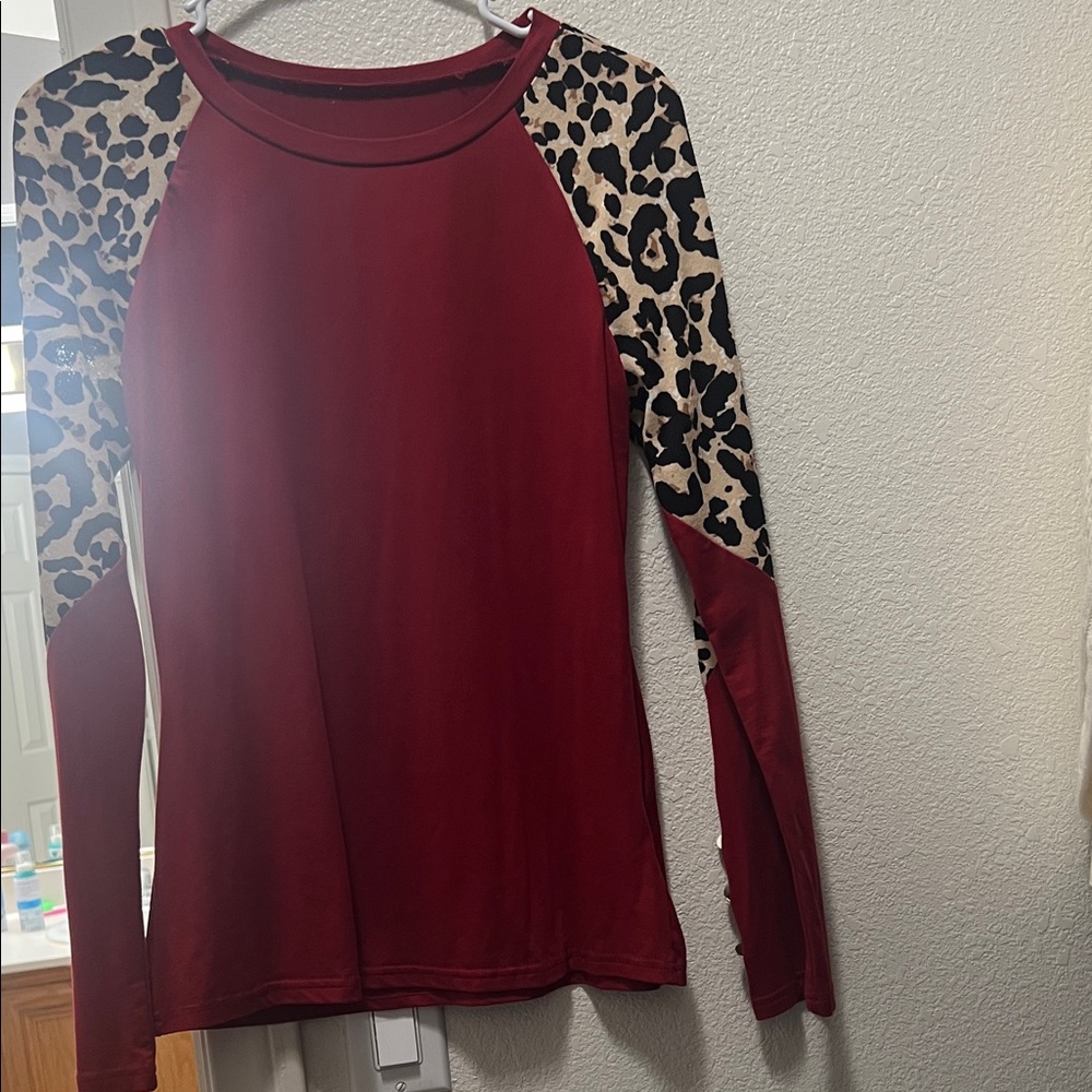 SHEIN Burgundy Top with Leopard Print Sleeves